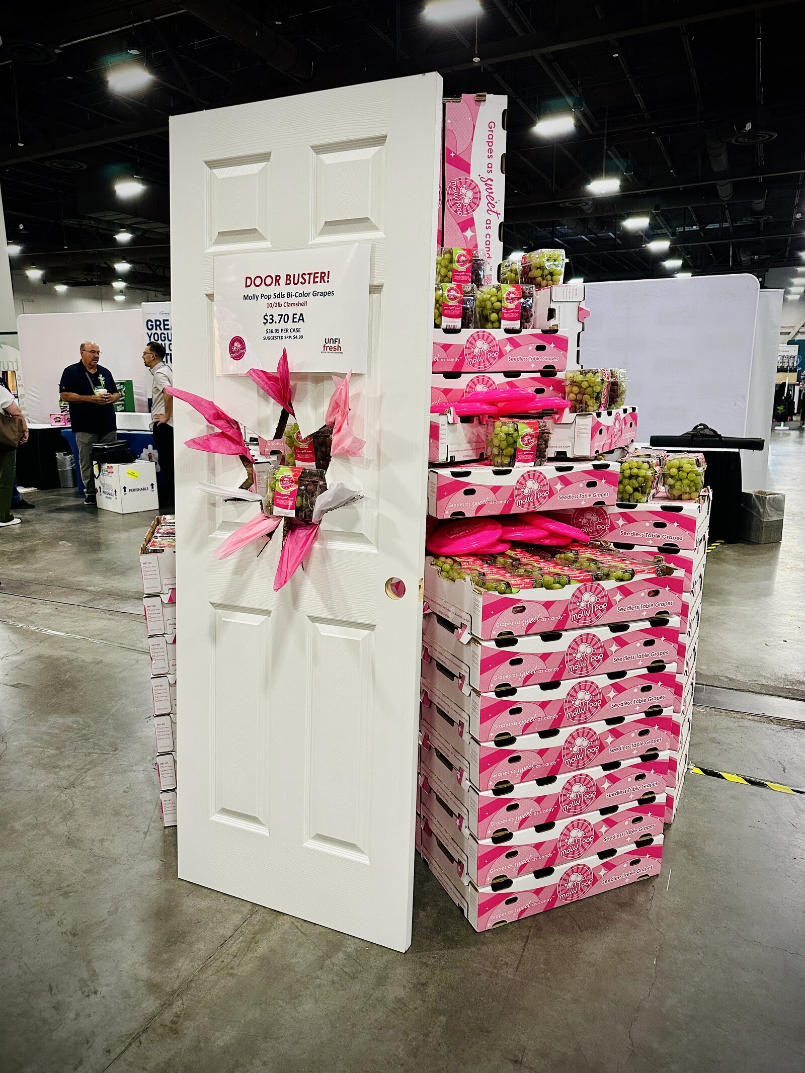 Molly Pop Brings the Sweetest Door Buster to UNFI Las Vegas